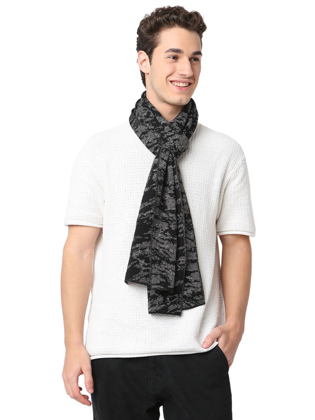 Spykar Black Muffler for Men