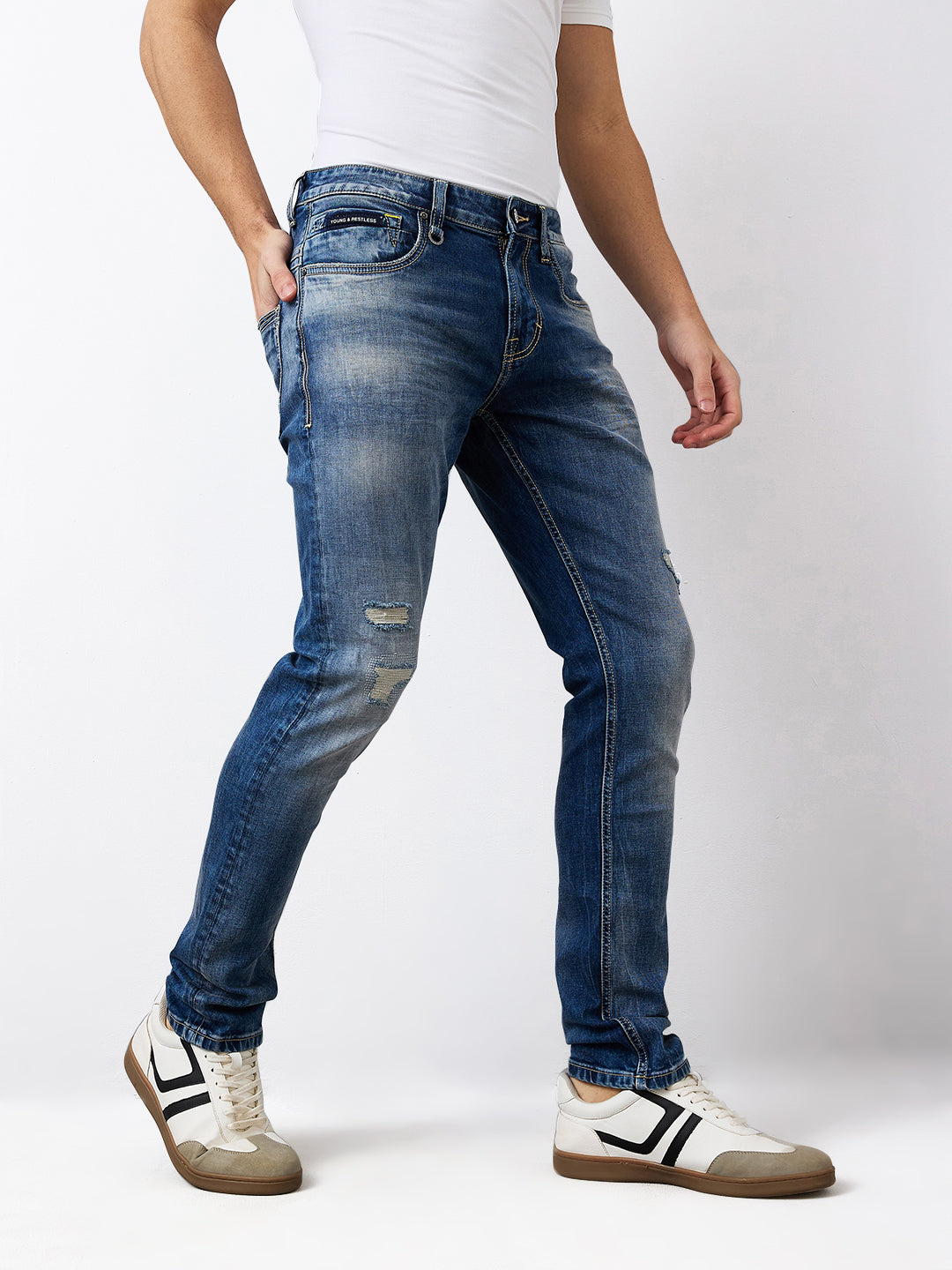 Spykar Slim Fit Low Rise Cotton Stretch Jeans For Men