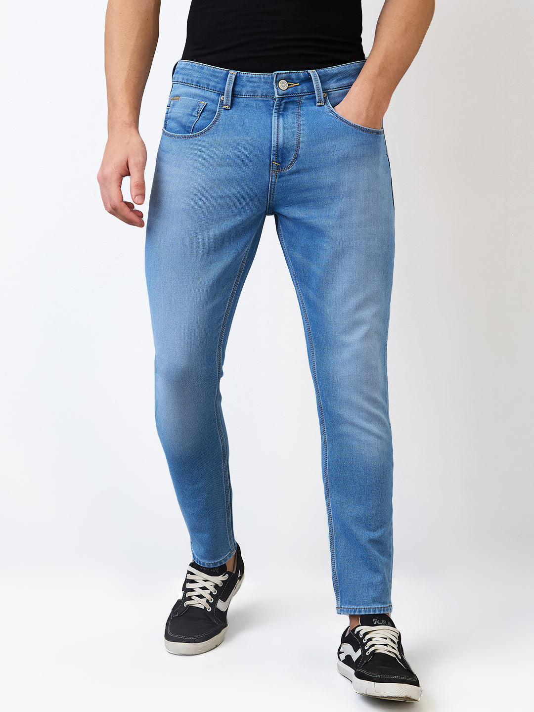 Spykar Slim Fit Mid Rise Cotton Jeans For Men