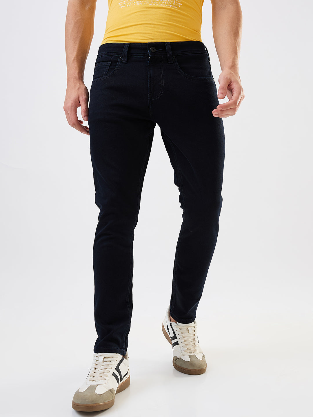 Spykar Slim Fit Mid Rise Cotton Jeans For Men