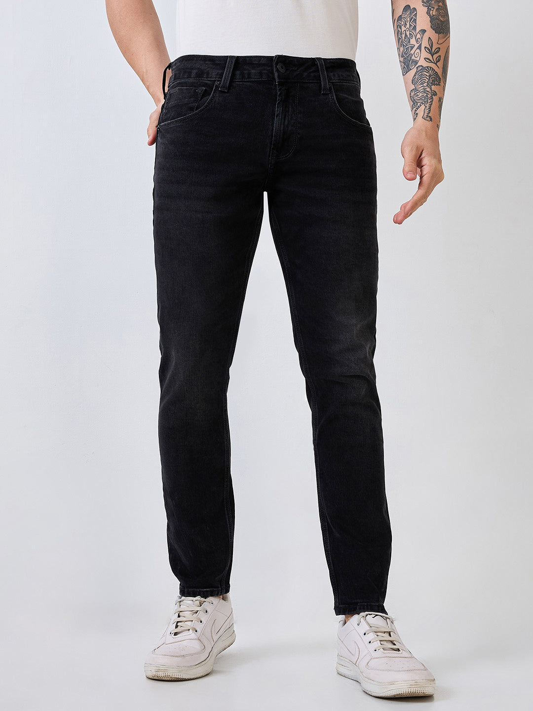 Spykar Black Slim Fit Mid Rise Jeans For Men