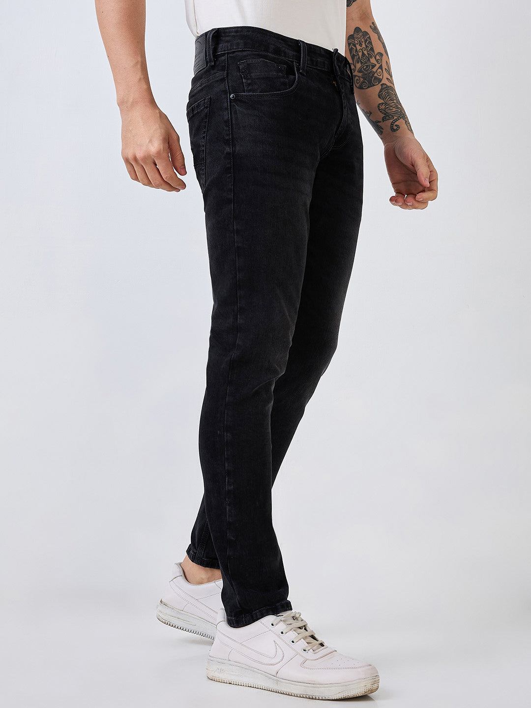 Spykar Black Slim Fit Mid Rise Jeans For Men