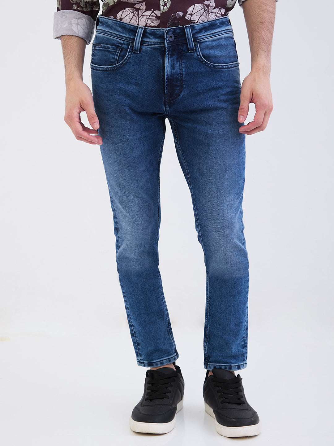 Spykar Mid Blue Low Rise Slim Fit Casual Jeans For Men