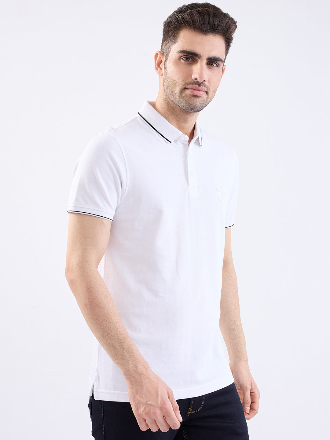Spykar White Slim Fit Casual T-Shirt For Men