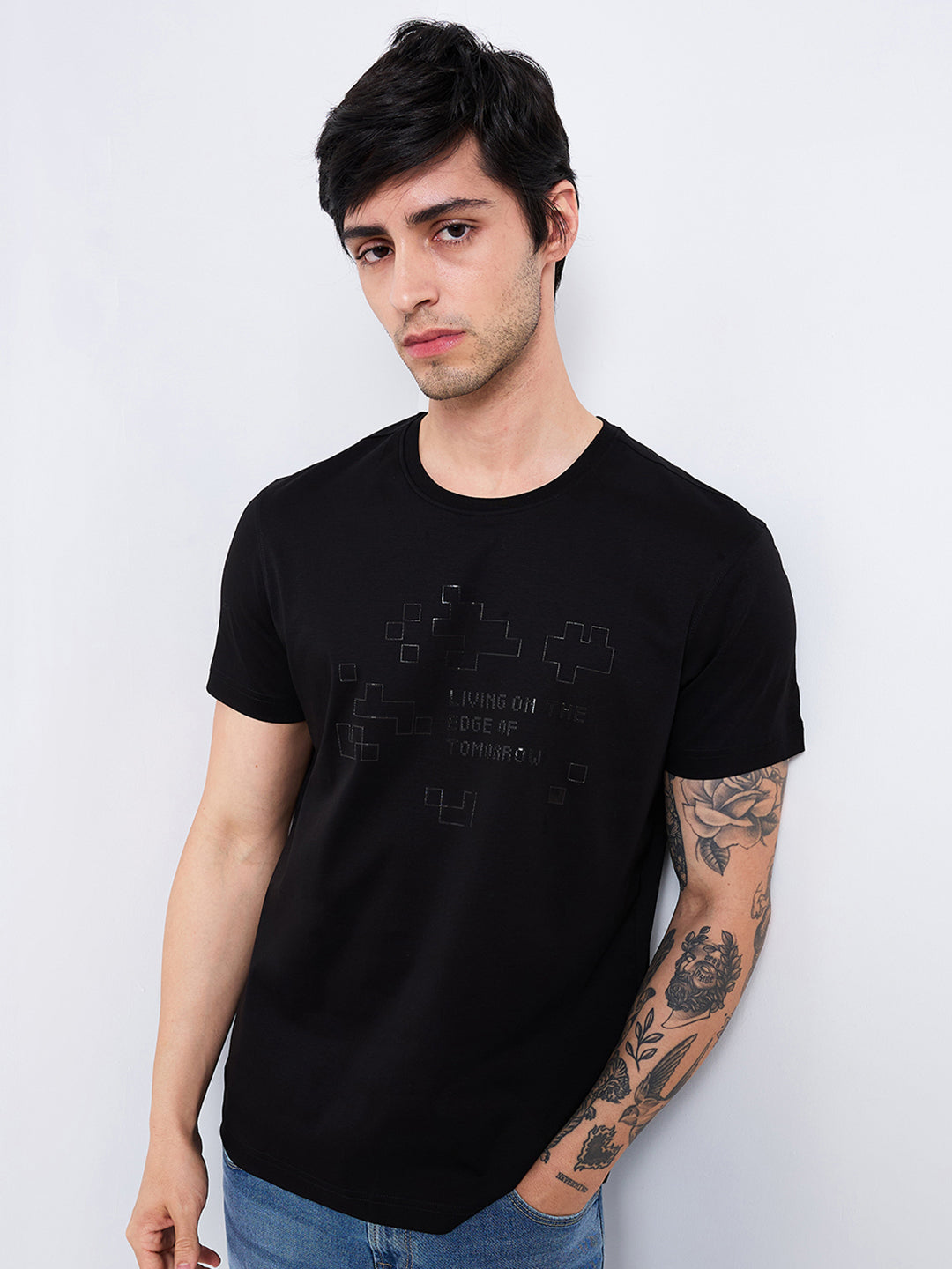Spykar Black Slim Fit Solid Half Sleeve T-Shirt For Men