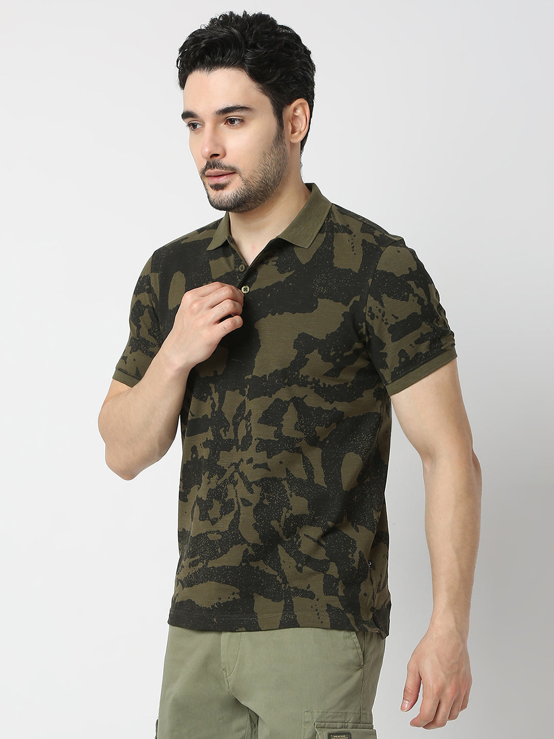 Spykar Military Green Cotton Half Sleeve T-shirt For Men