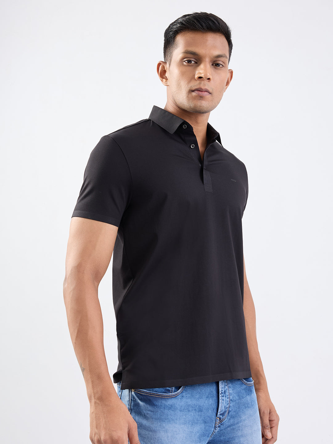 Spykar Black Slim Fit Casual T-Shirt For Men