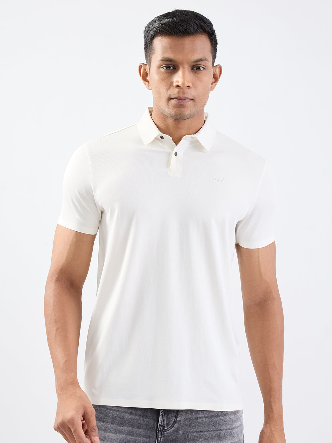 Spykar Off White Slim Fit Casual T-Shirt For Men
