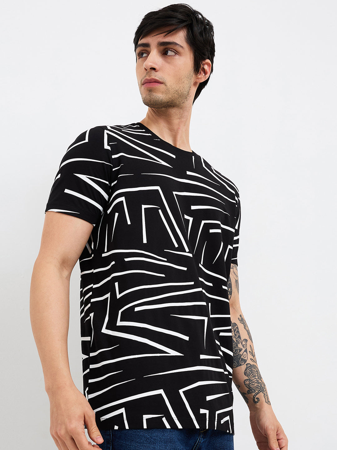 Spykar Black Slim Fit Printed Half Sleeve T-Shirt For Men
