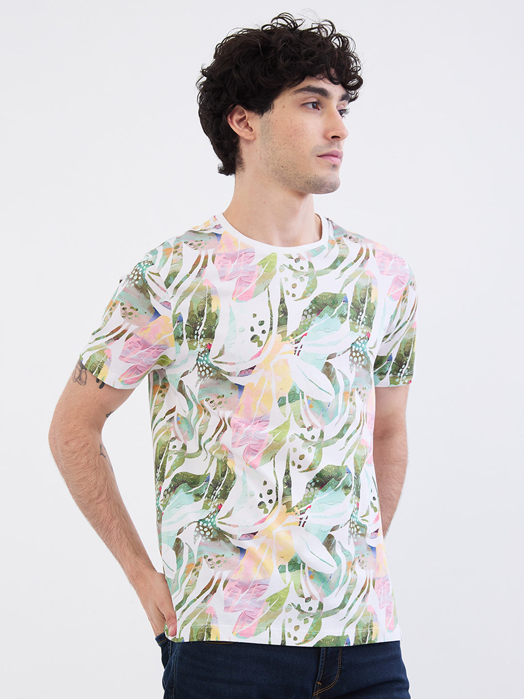 Spykar White Slim Fit Casual T-Shirt For Men