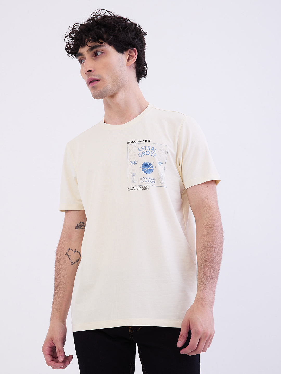 Spykar Off White Slim Fit Casual T-Shirt For Men