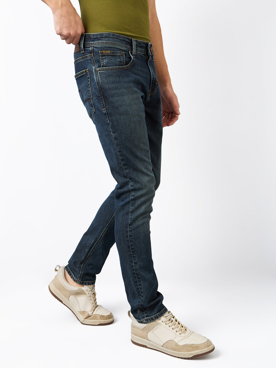 Spykar Slim Fit Low Rise Cotton Jeans For Men