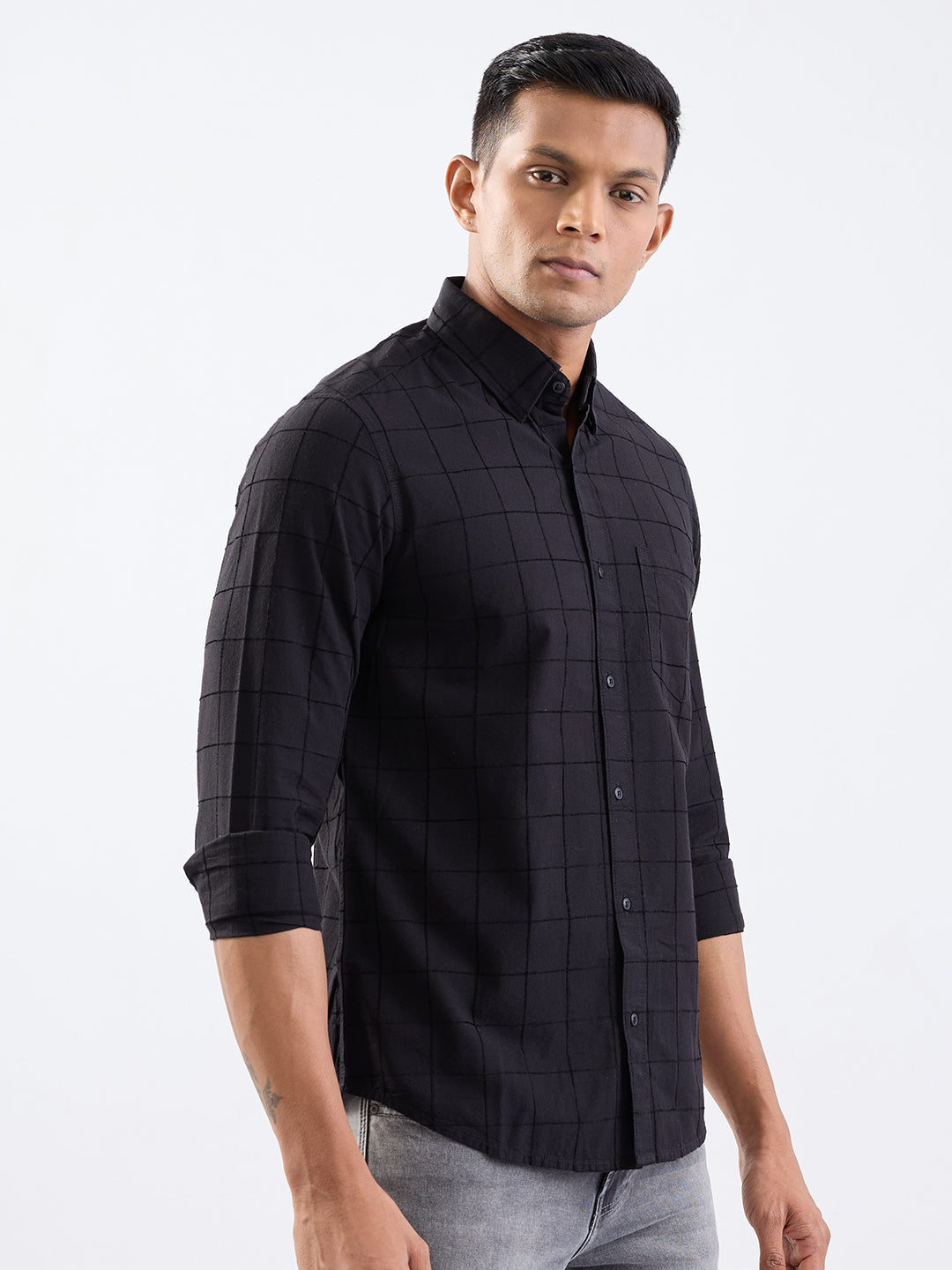 Spykar Jet Black Slim Fit Casual Shirts For Men