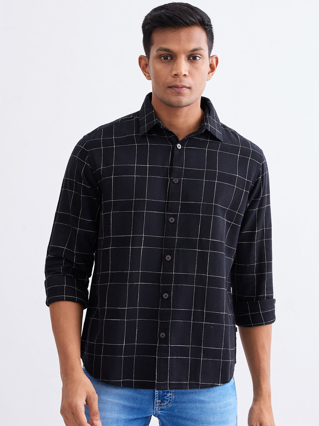 Spykar Jet Black Slim Fit Casual Shirts For Men