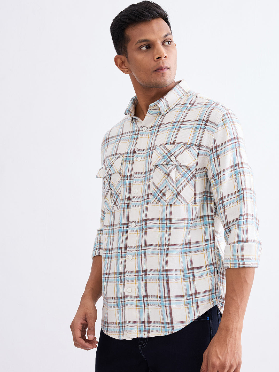 Spykar Off White Comfort Fit Casual Shirts For Men