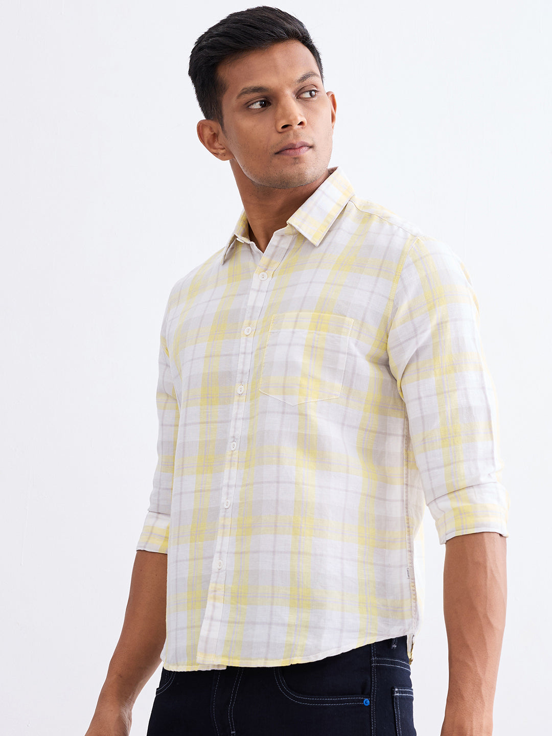 Spykar Powder Yellow Slim Fit Casual Shirts For Men