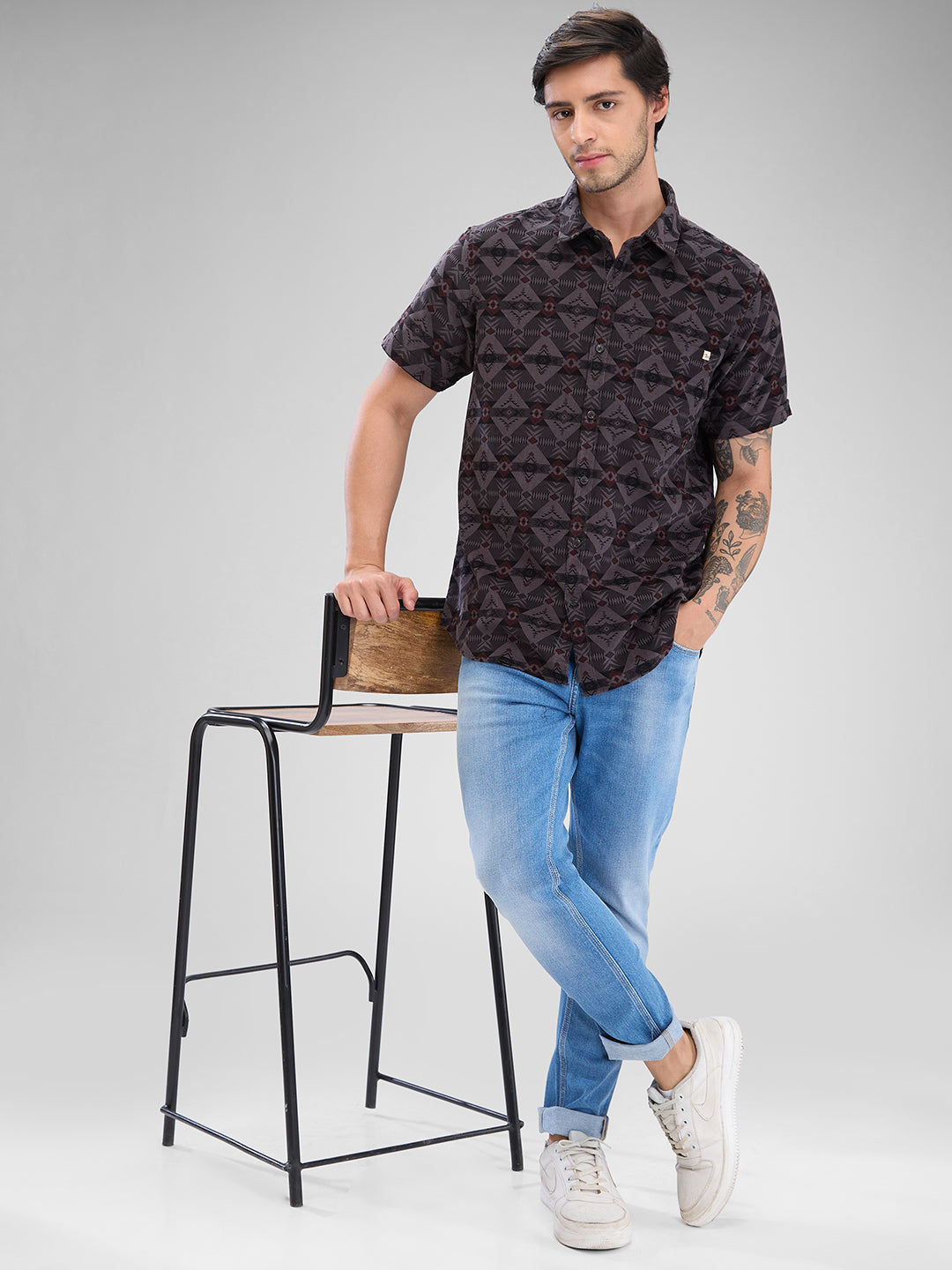 Spykar Charcoal Grey Corduroy Half Sleeve Raised Collar Shirt For Men
