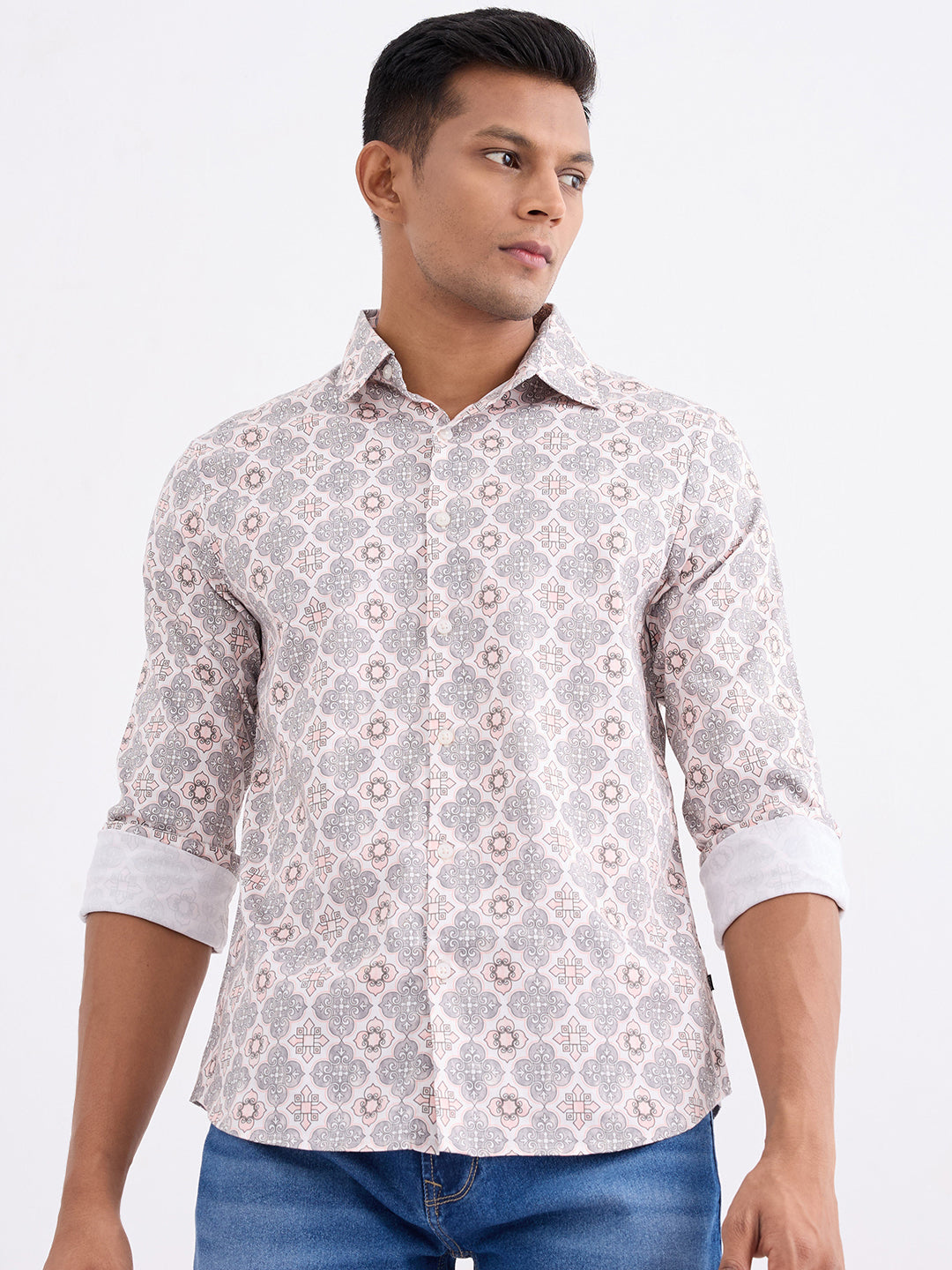 Spykar Peach Pink Slim Fit Casual Shirts For Men