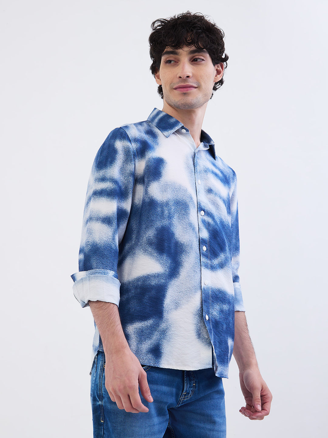Spykar White Slim Fit Casual Shirts For Men