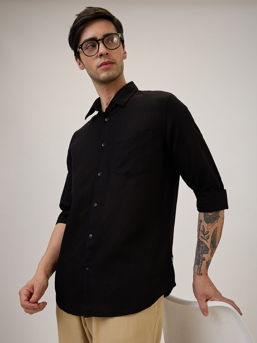 SPYKAR Slim Fit Black Solid Casual Shirt For Men