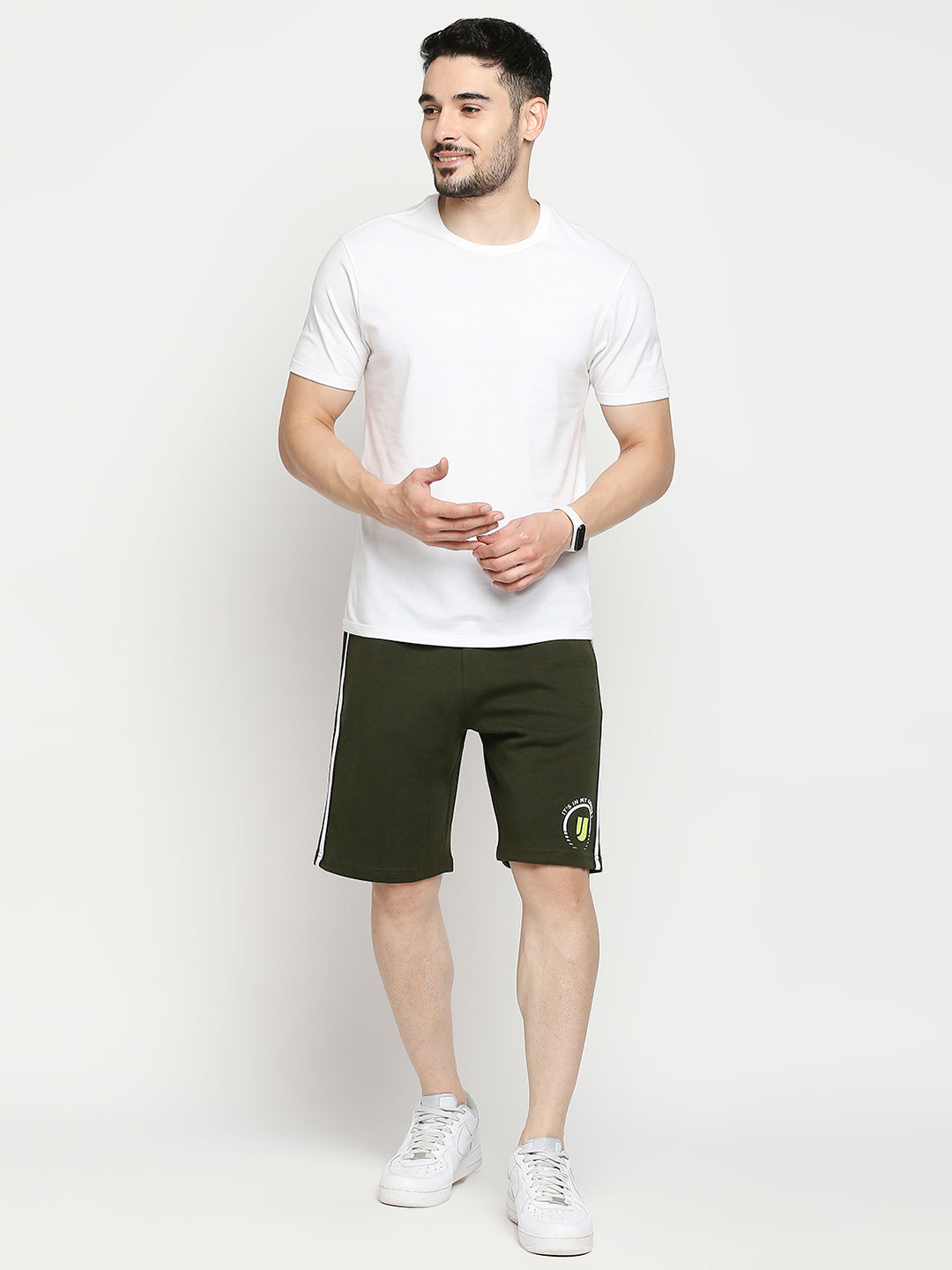 Men Cotton Blend Knitted Rifle Green Shorts - Underjeans By Spykar