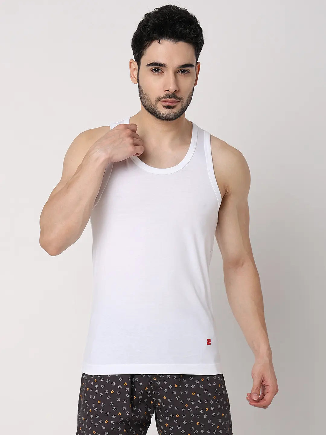 Underjeans By Spykar Men White Cotton Blend Regular Fit Vest - Pack Of 2