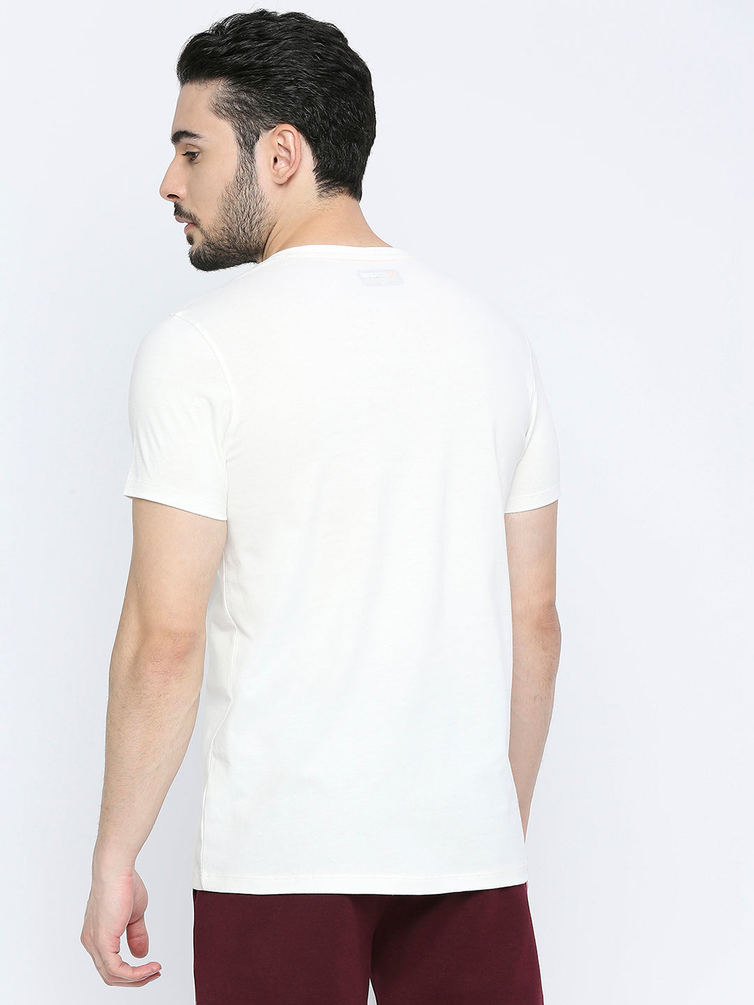 Men Premium Cotton Ecru V-Neck T-shirt - UnderJeans by Spykar