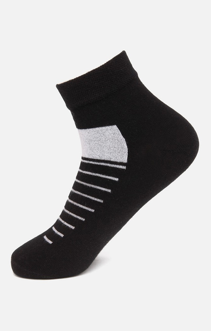 Men Black Ankle Length (Non Terry) Single Pair Of Socks- Underjeans By Spykar