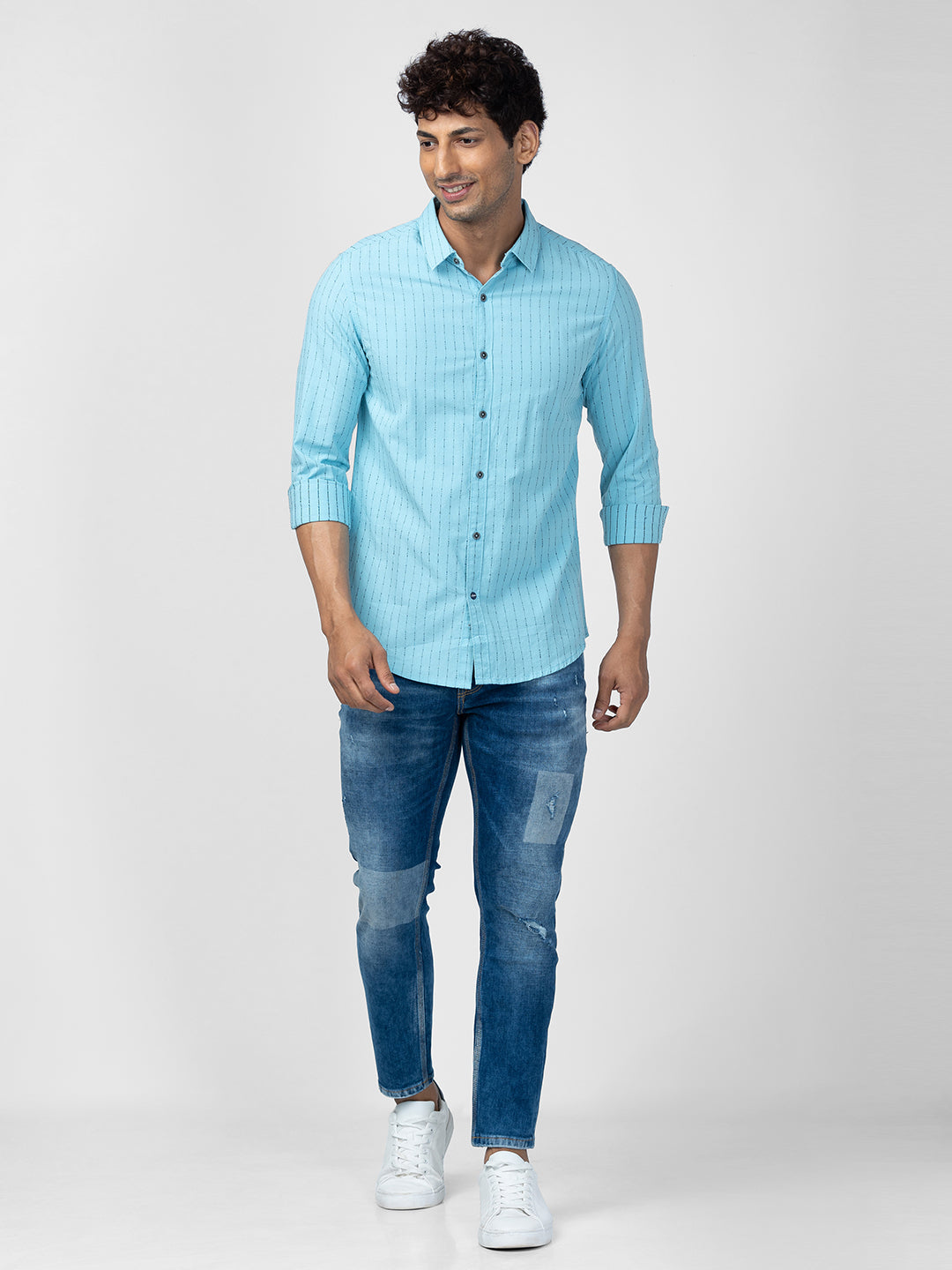 Spykar Men Haze Blue Cotton Slim Fit Striped Shirt