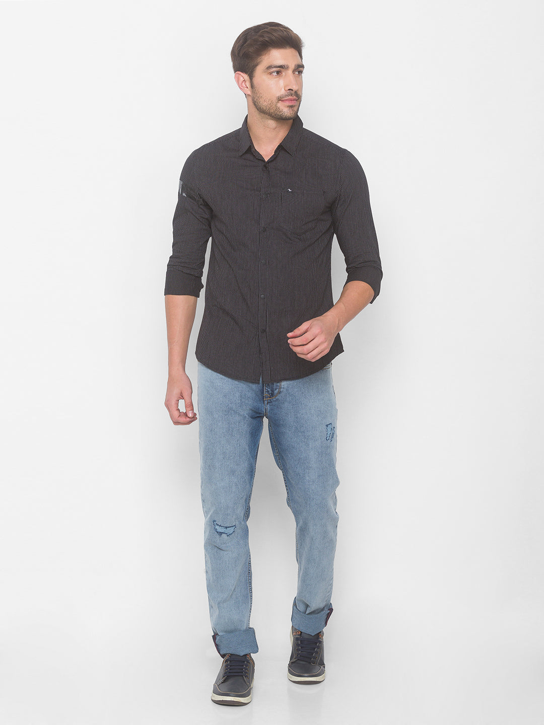 Spykar Men Black Cotton Slim Fit Shirt