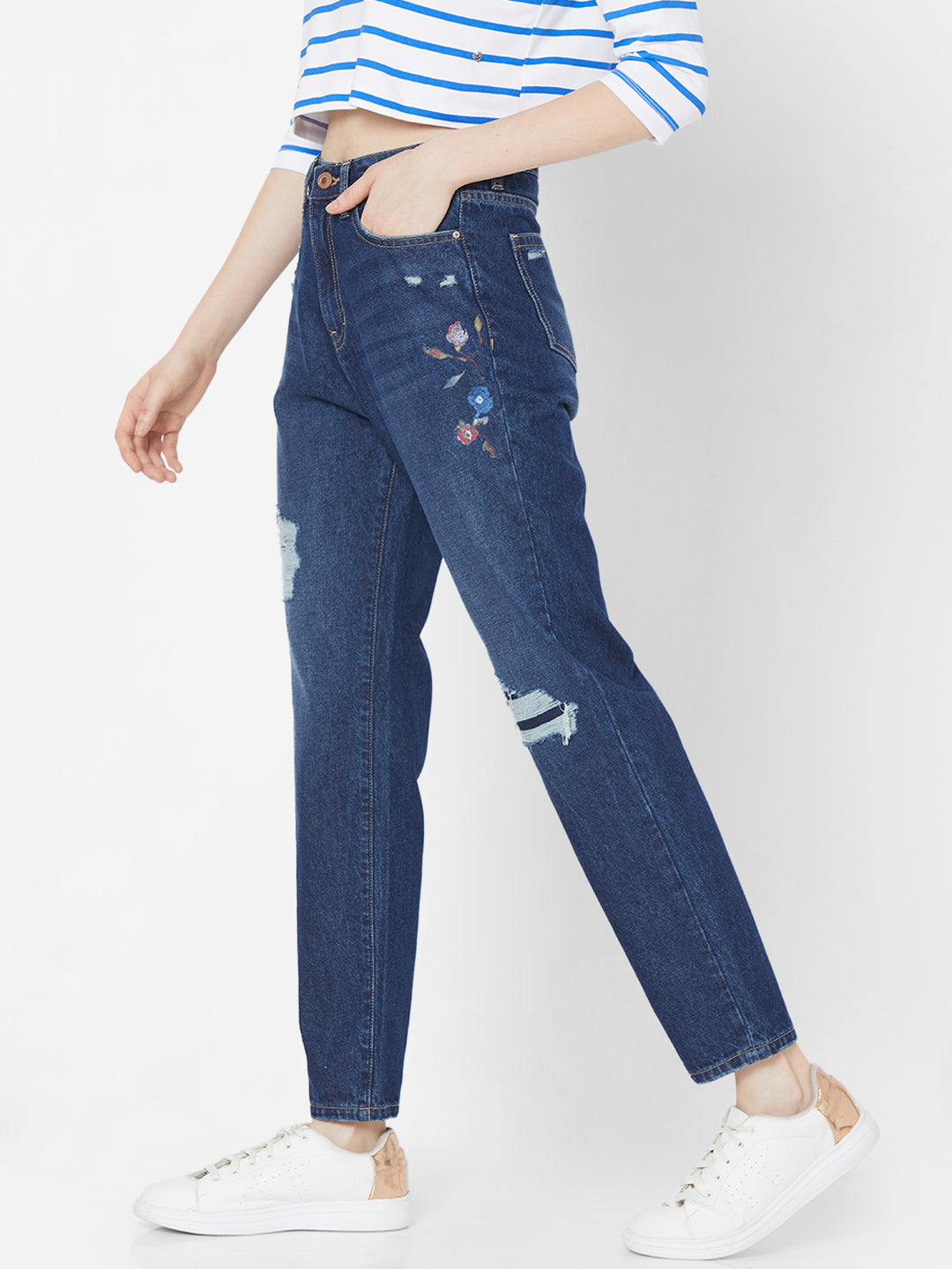 Spykar Women Dk Blue Solid Regular Mid-Rise Jeans (Amora)