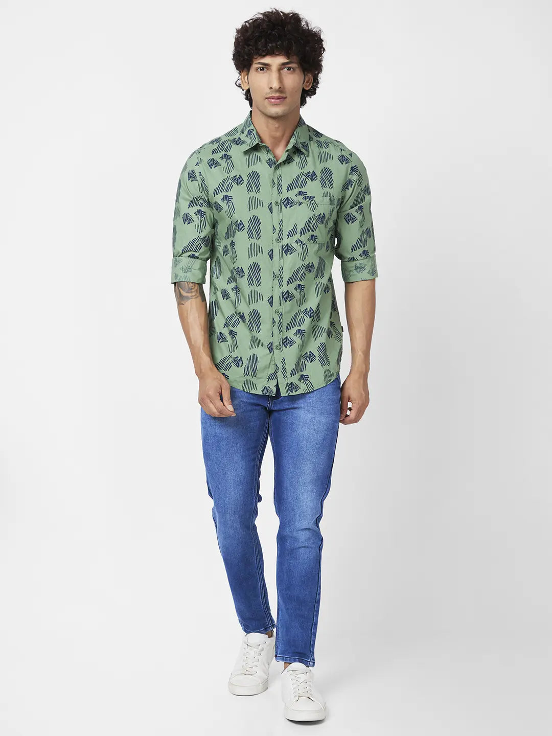 Spykar Men Sage Green Poplin Slim Fit Full Sleeve Causal Printed Shirt