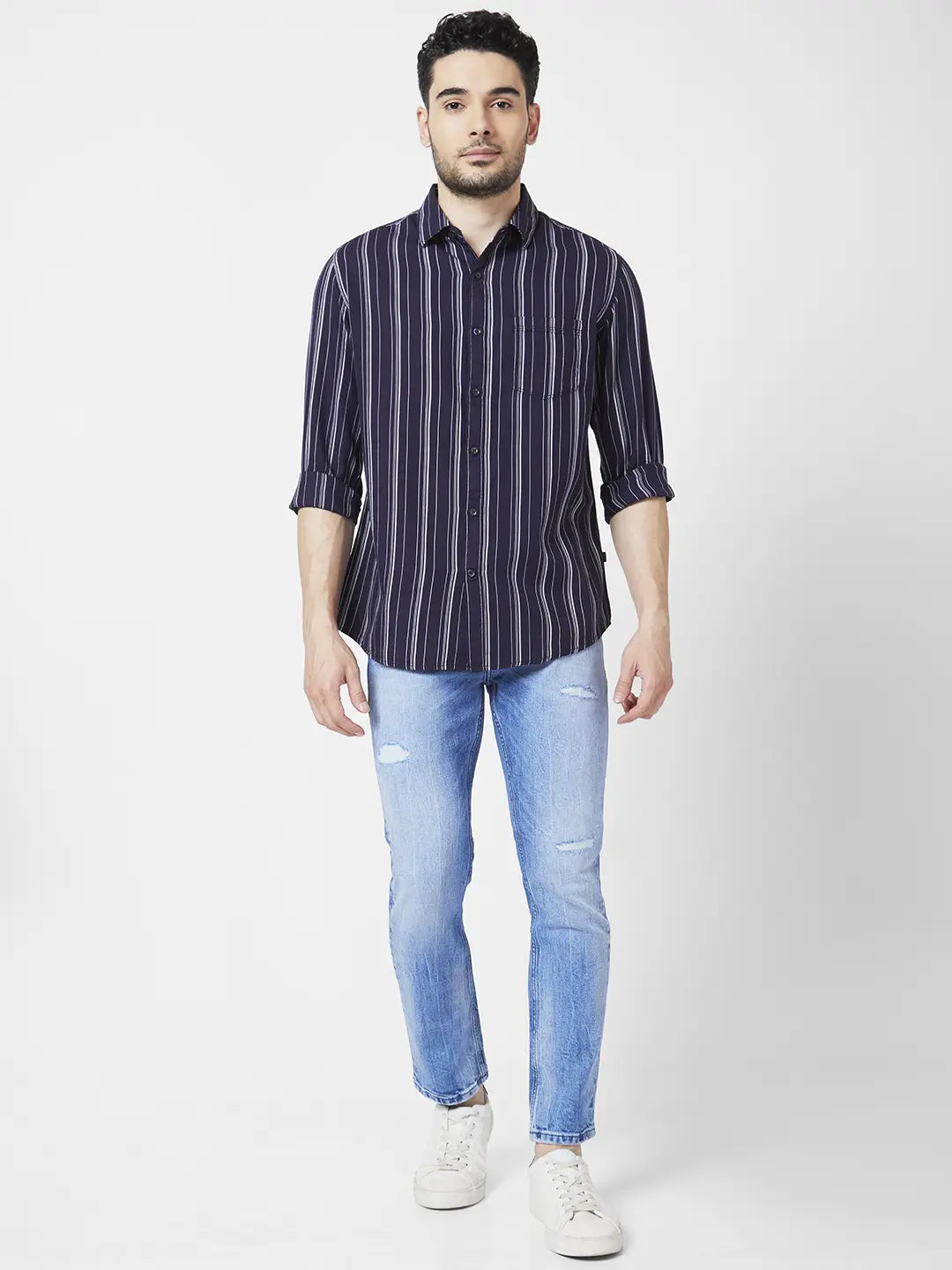 Spykar Men Navy Blue Cotton Slim Fit Full Sleeve Striped Shirt