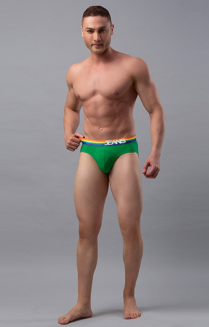 Underjeans By Spykar Green Solid Briefs For Men