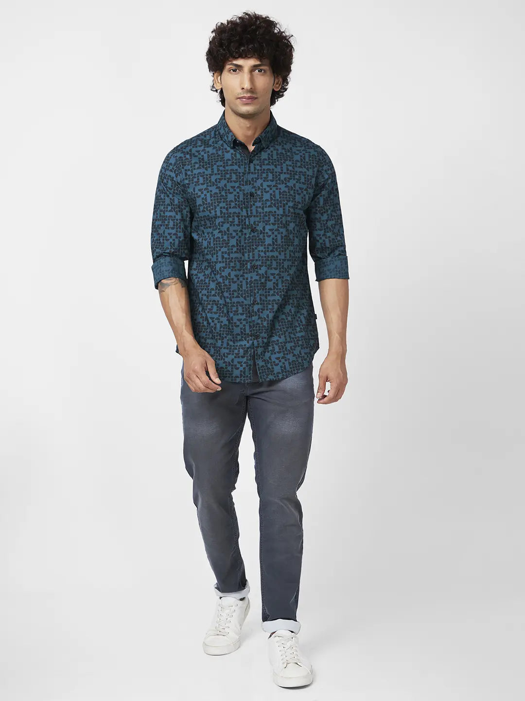 Spykar Men Teal Green Poplin Regular Slim Fit Full Sleeve Causal Printed Shirt