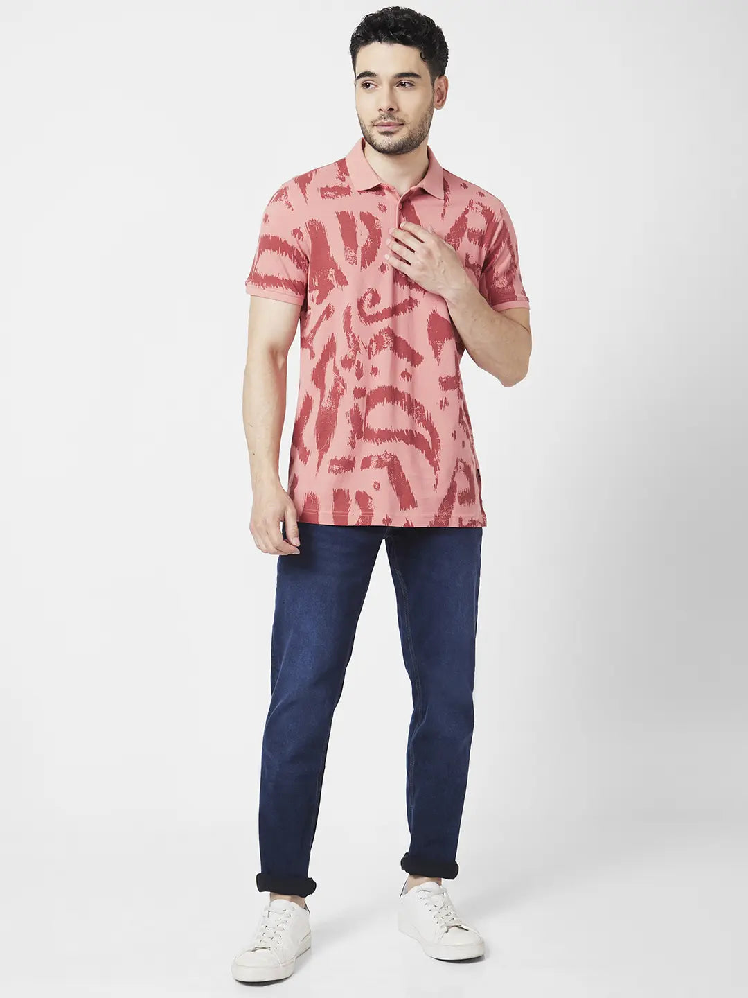 Spykar Men Dusty Pink Cotton Slim Fit Half Sleeve Polo Neck Printed Tshirt