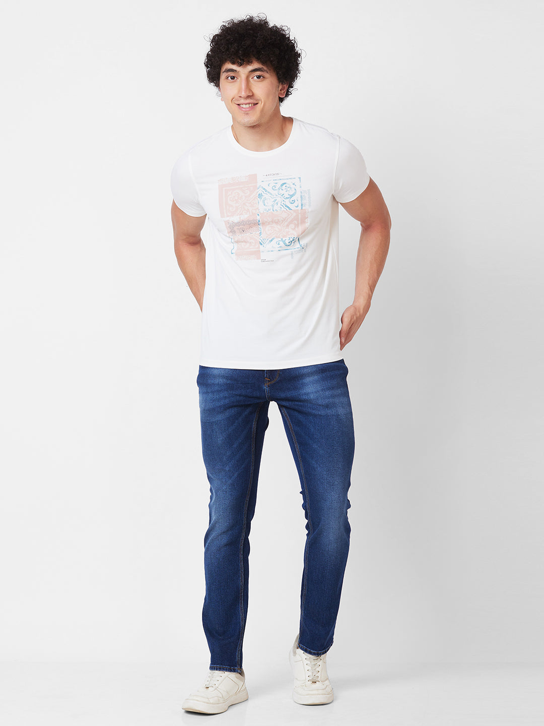 Spykar Mid Rise Comfort Fit Blue Jeans For Men