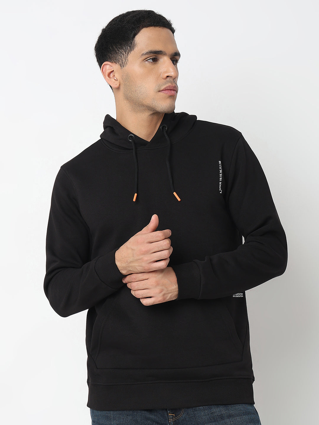 Spykar Hooded Full Sleeves Black Sweatshirt For Men