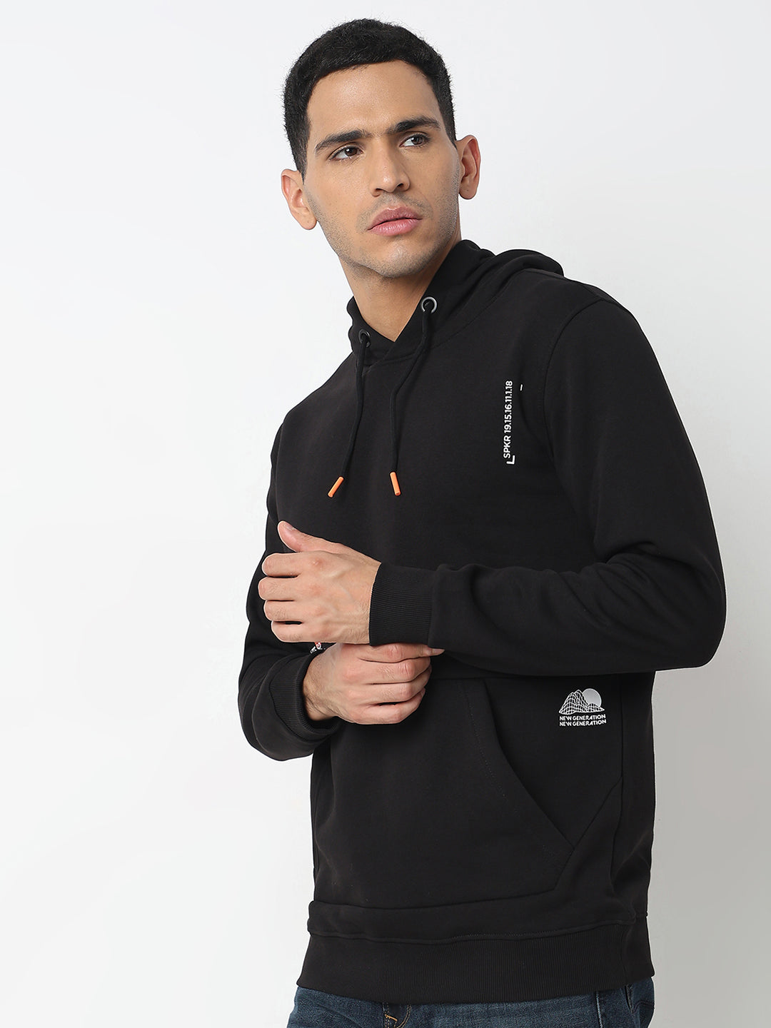 Spykar Hooded Full Sleeves Black Sweatshirt For Men