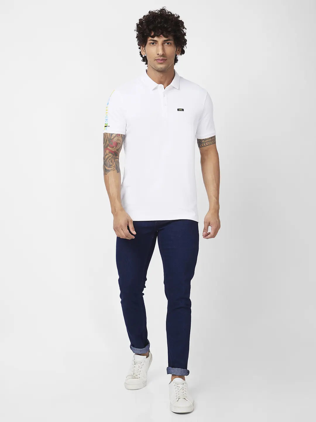 Spykar Men White Blended Slim Fit Half Sleeve Polo Neck Plain Tshirt