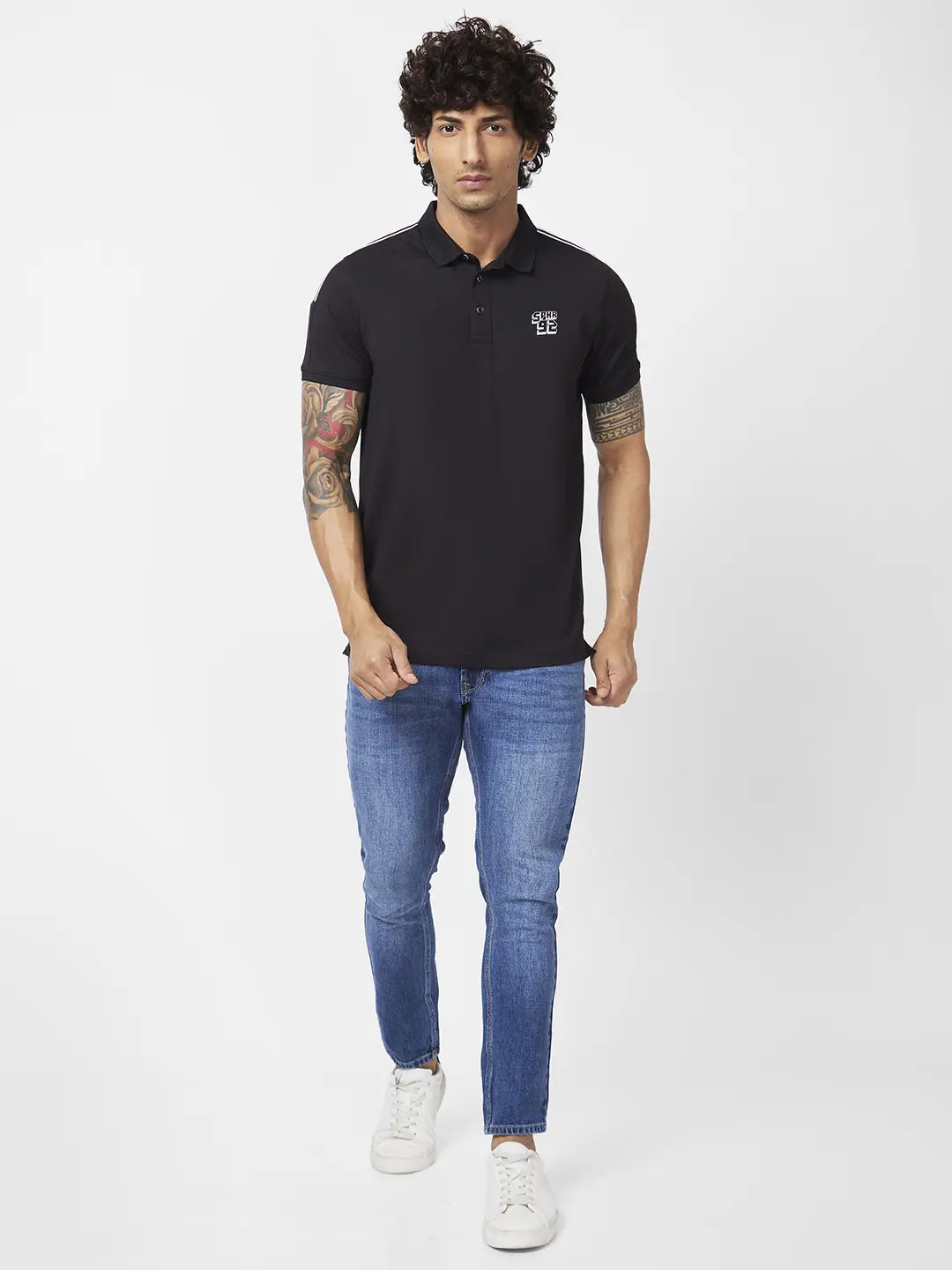 Spykar Men Black Blended Slim Fit Half Sleeve Polo Neck Plain Tshirt