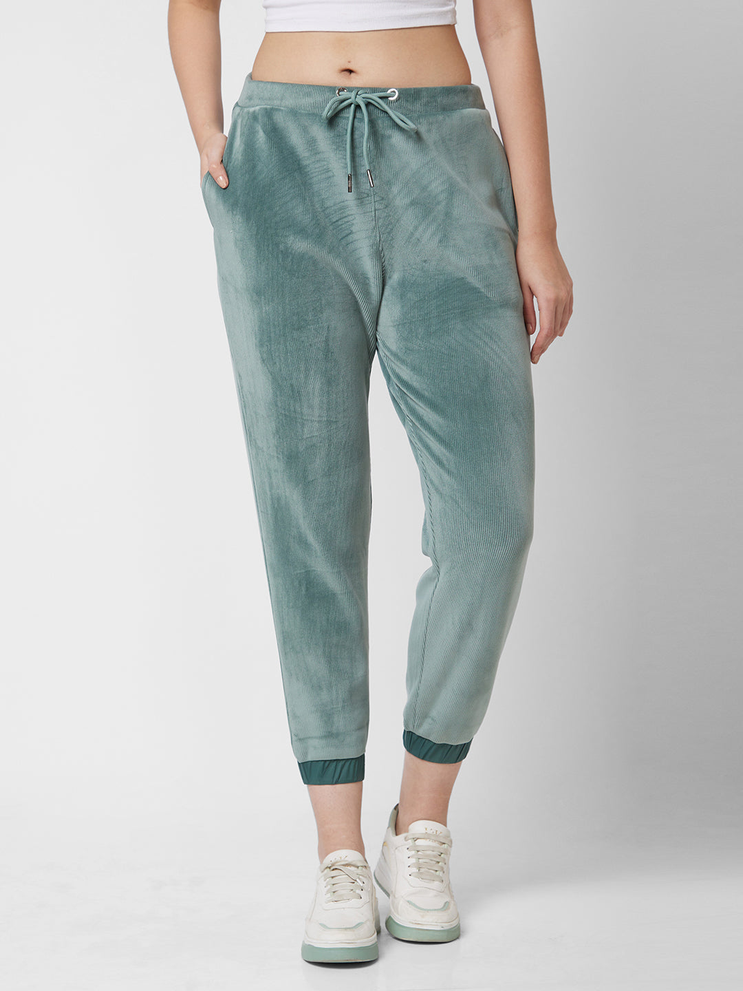 Spykar Mid Rise Jogger Fit Ankle Length Green Joggers Trackpant For Women
