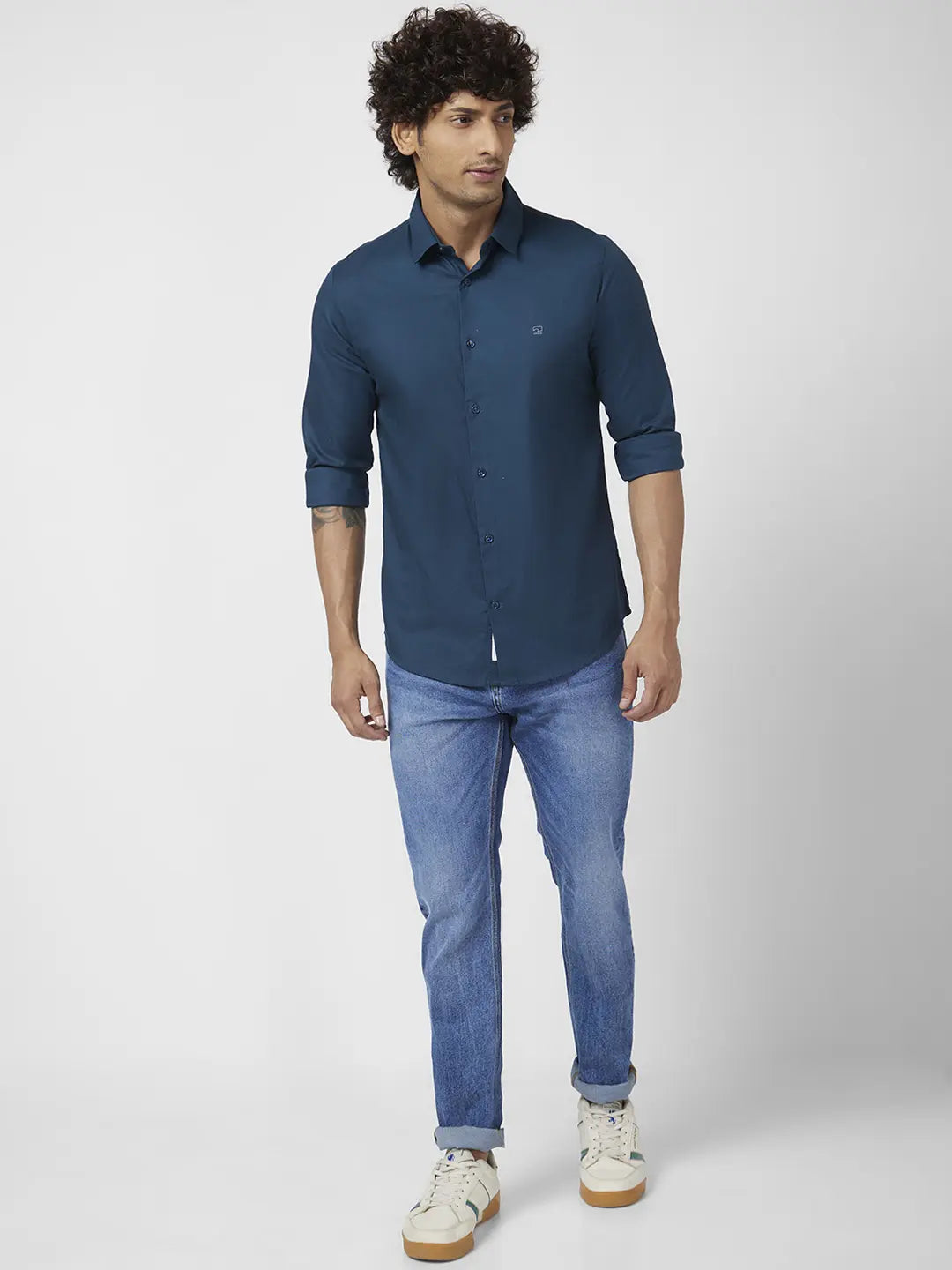 Spykar Men Teal Green Dyed Regular Fit Full Sleeve Plain Shirt