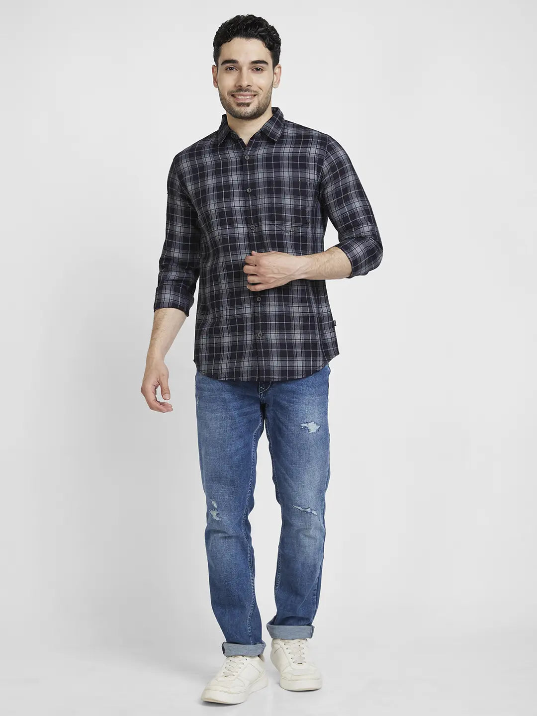 Spykar Men Indigo Blue Cotton Regular Slim Fit Full Sleeve Checkered Shirt