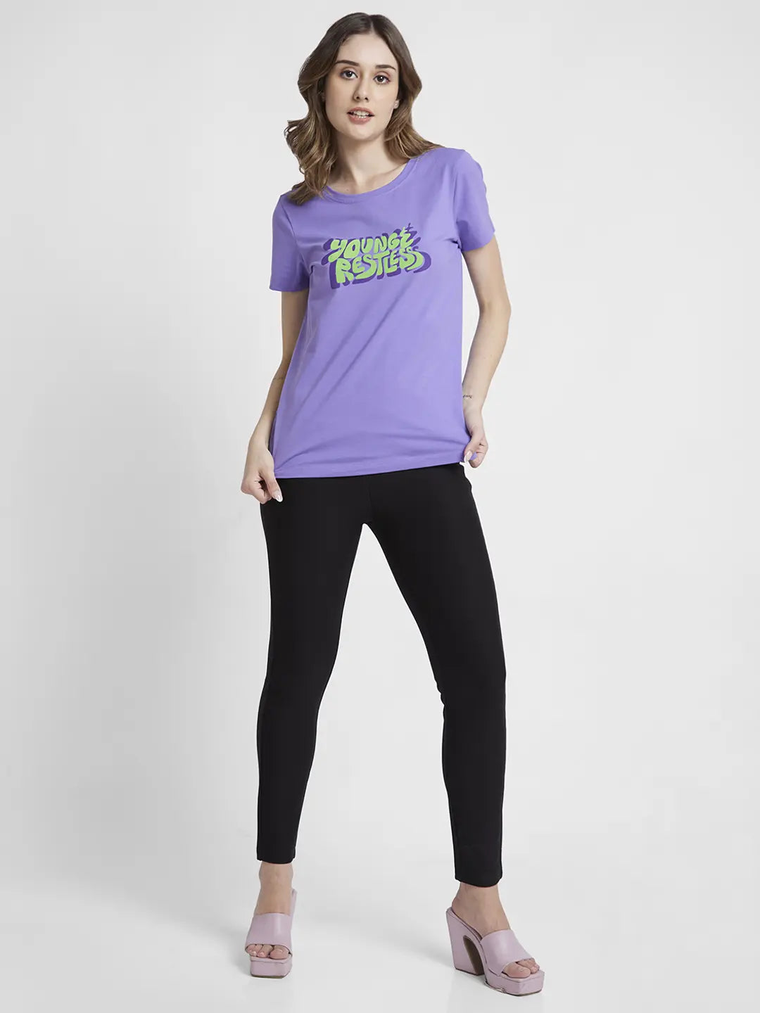 Spykar Women Black Blended Skinny Fit Ankle Length Trackpant