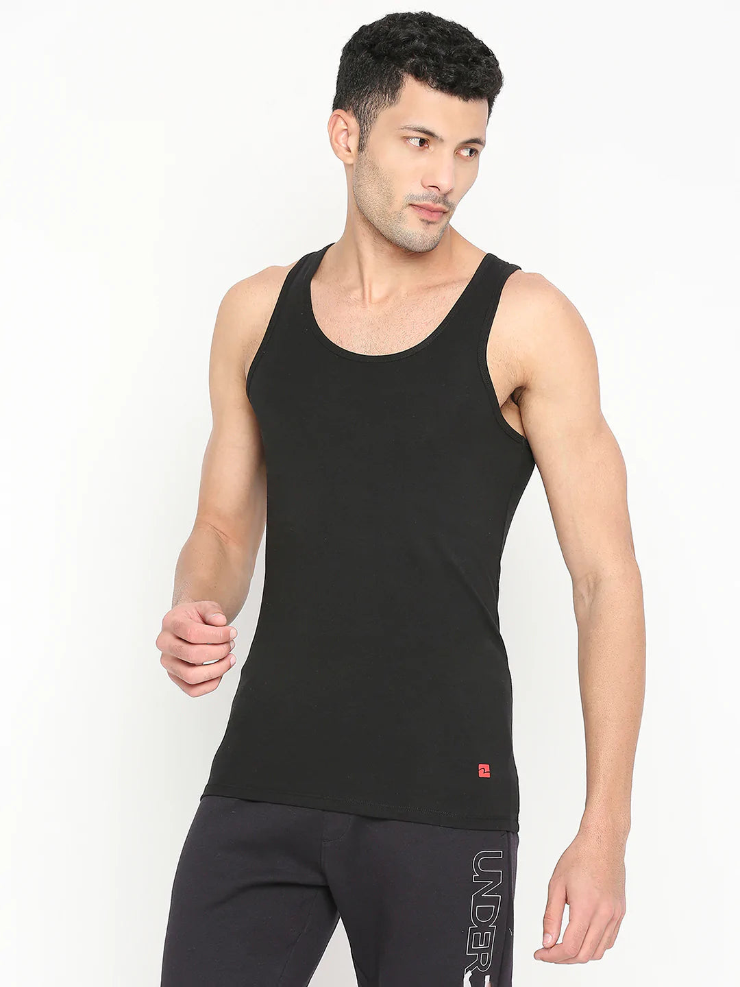 Men Black Cotton Blend Vest - Underjeans By Spykar
