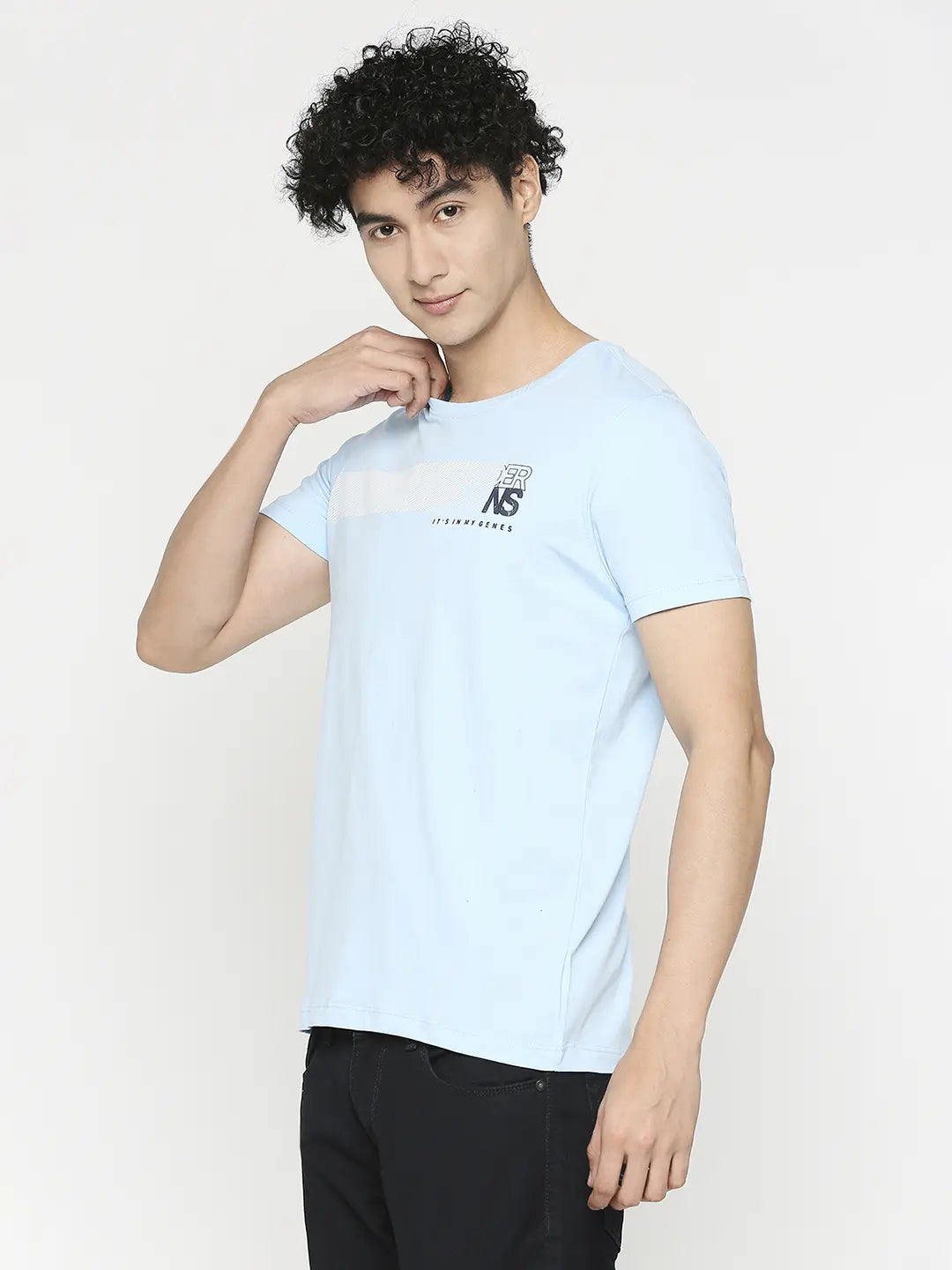 Men Premium Powder Blue Cotton Half Sleeve Printed Tshirt- Underjeans by Spykar