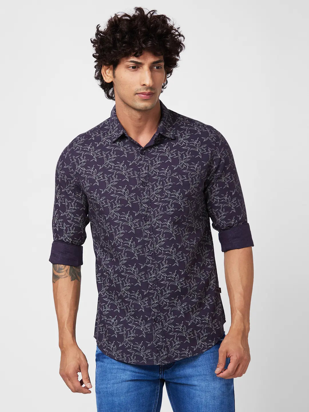 Spykar Men Navy Blue Slub Slim Fit Full Sleeve Causal Printed Shirt