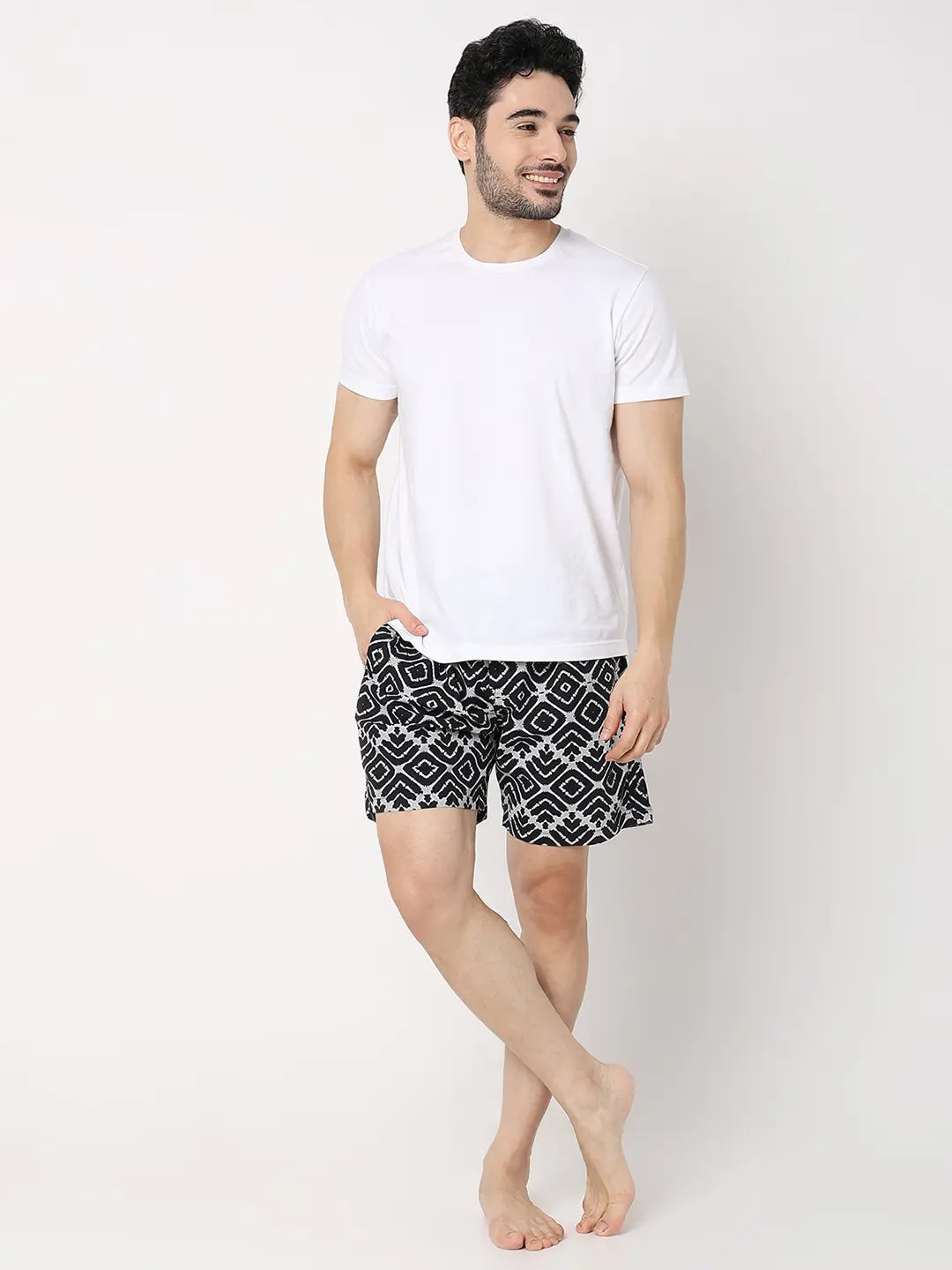 Underjeans By Spykar Men Black Cotton Blend Regular Fit Boxer Shorts