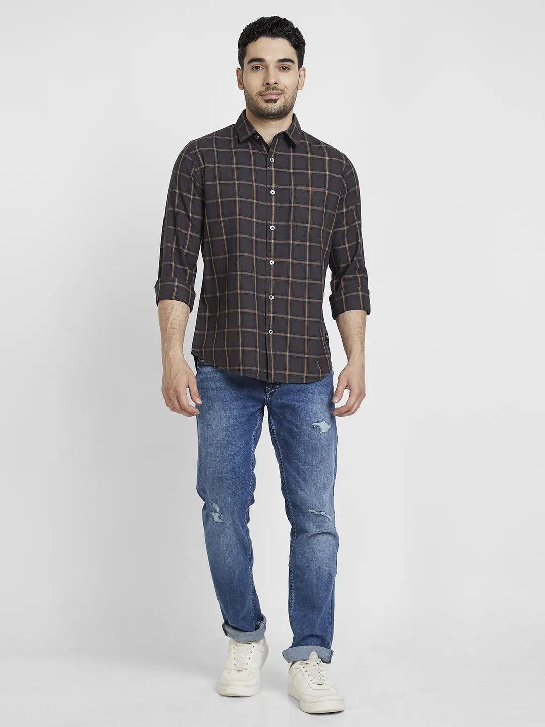 Spykar Men Charcoal Grey Cotton Regular Slim Fit Full Sleeve Checkered Shirt